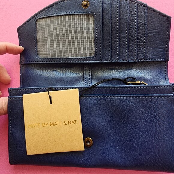 Matt by Matt & Nat Blue Vegan Leather Wallet - Picture 4 of 6
